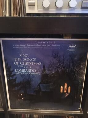 Sing The Songs of Christmas With Guy Lombardo And The Royal Canadians W/Lyrics